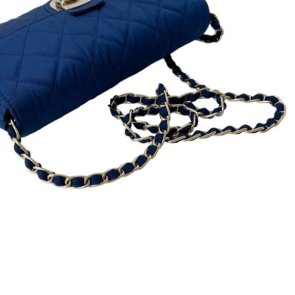 PRADA Blue Leather Saffiano Shoulder Bag - Picture 4 of 10